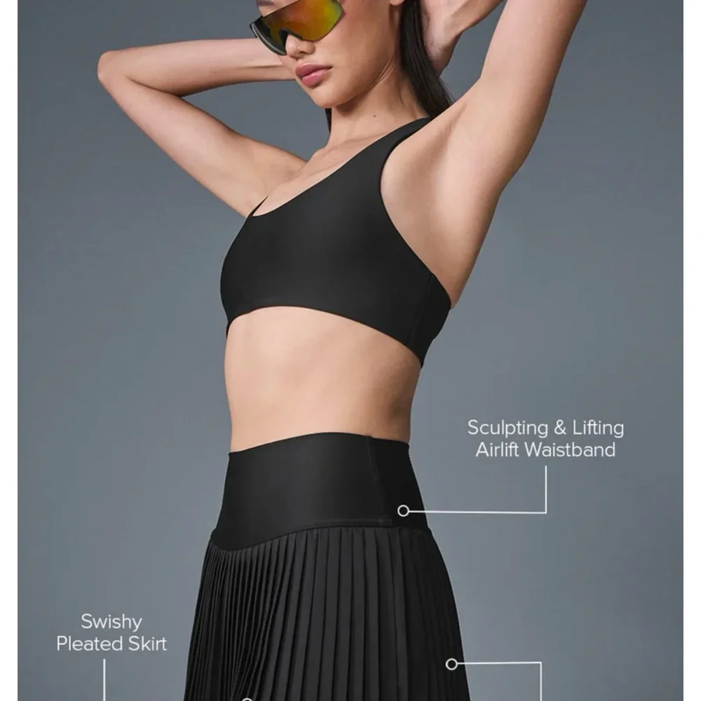 ALO Yoga Black A-Line Pleated Skirt